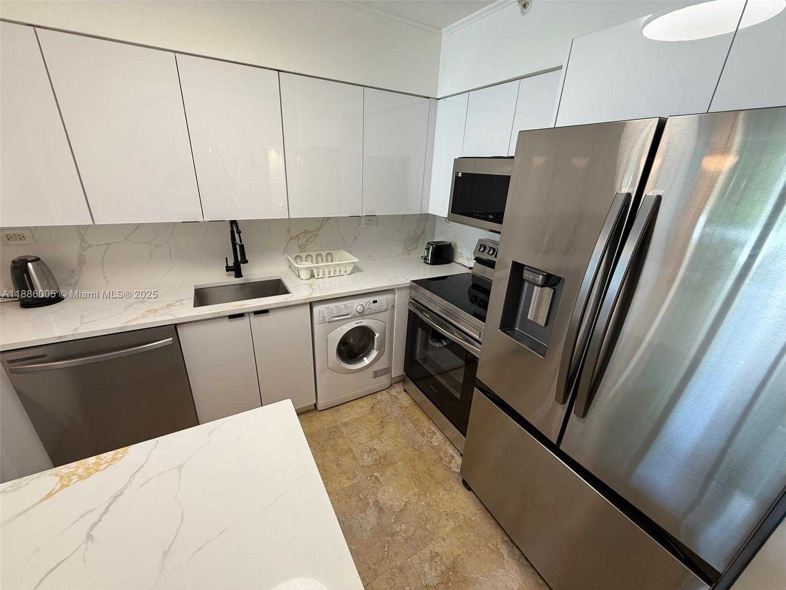 Small Image of 1500 BAY RD #122S, Miami Beach Number 8