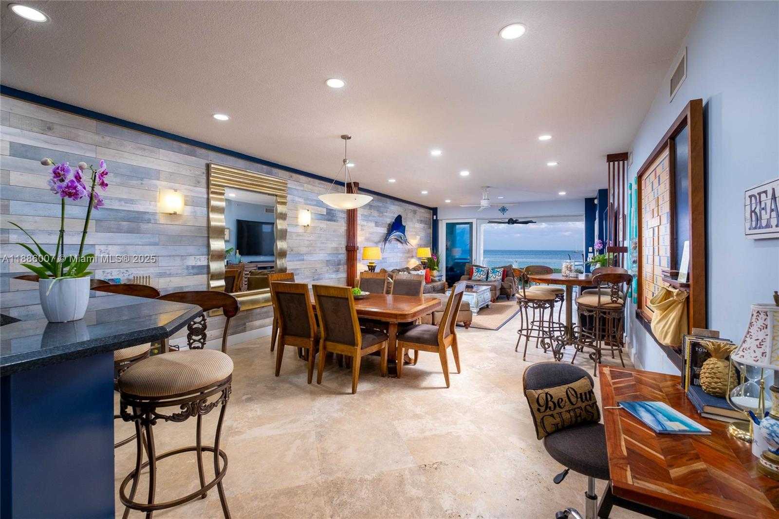 Small Image of 97501 OVERSEAS HWY #312, Key Largo Number 14