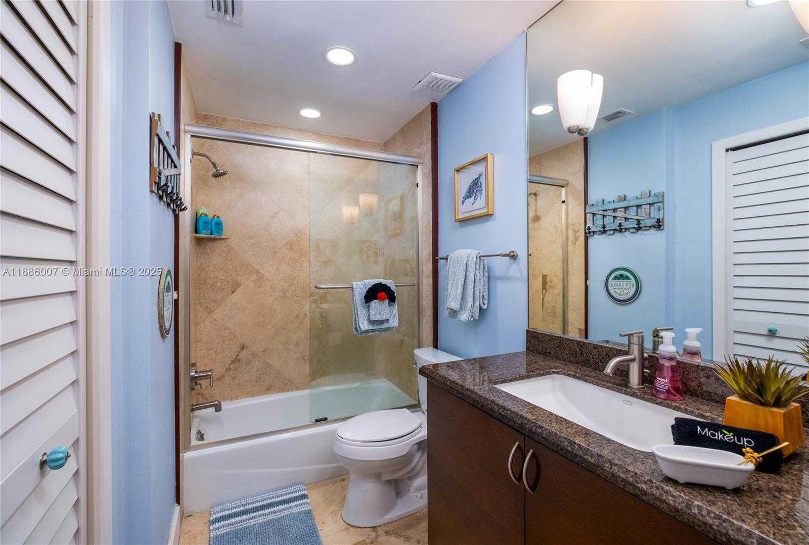Small Image of 97501 OVERSEAS HWY #312, Key Largo Number 36