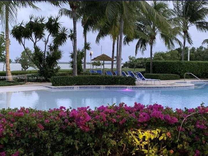Small Image of 97501 OVERSEAS HWY #312, Key Largo Number 40