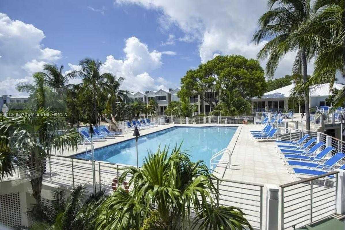 Small Image of 97501 OVERSEAS HWY #312, Key Largo Number 53