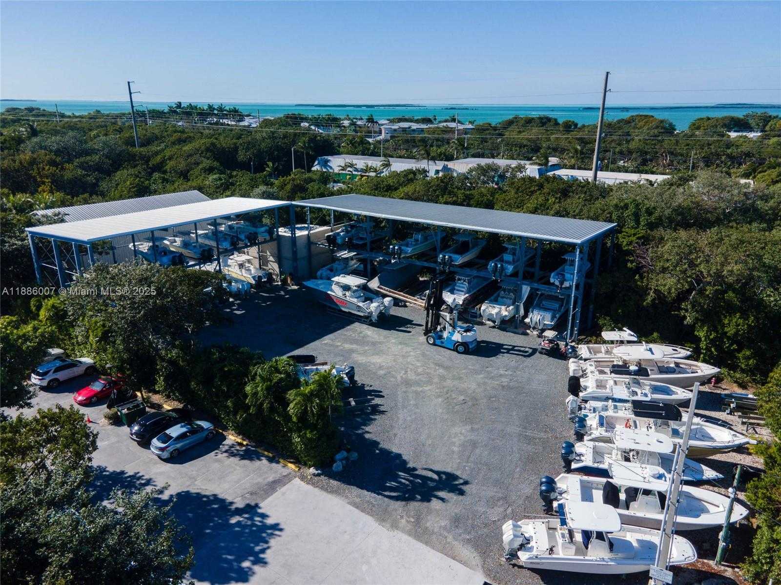 Small Image of 97501 OVERSEAS HWY #312, Key Largo Number 68