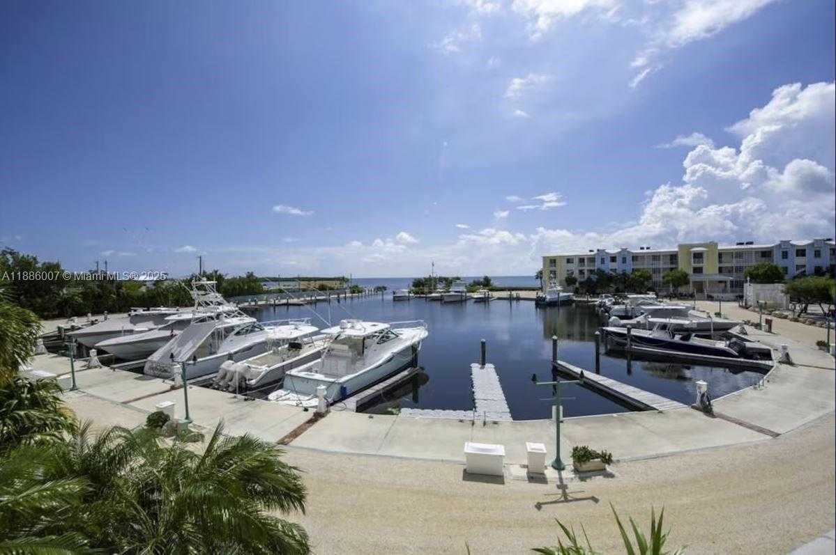 Small Image of 97501 OVERSEAS HWY #312, Key Largo Number 71
