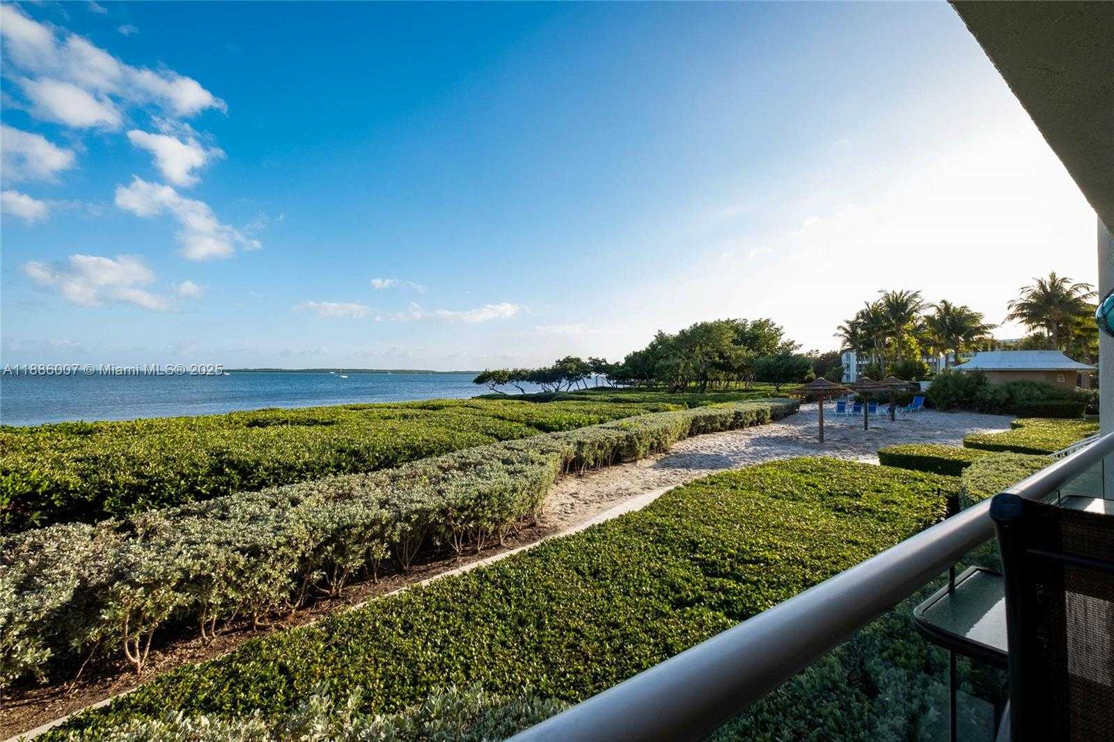 Small Image of 97501 OVERSEAS HWY #312, Key Largo Number 8