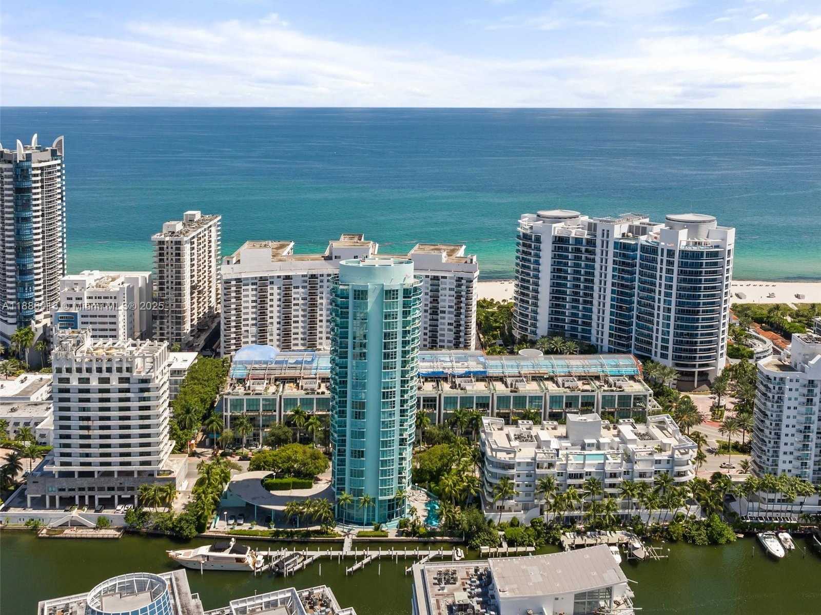 Small Image of 6000 COLLINS AVE #132, Miami Beach Number 28
