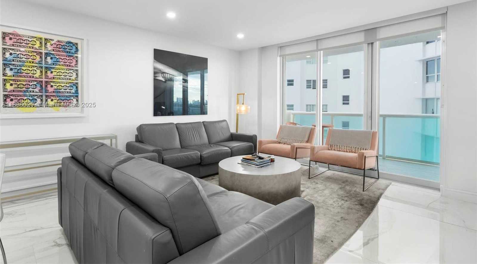 Small Image of 5001 COLLINS AVE #8C, Miami Beach Number 12