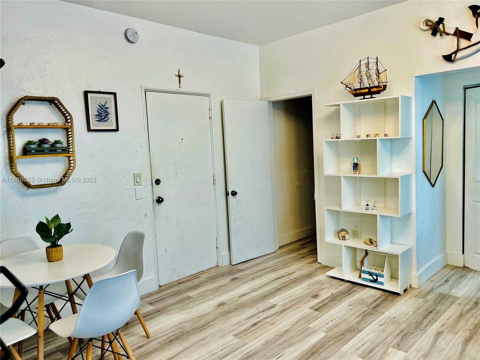 Small Image of 760 JEFFERSON AVE #6, Miami Beach Number 10