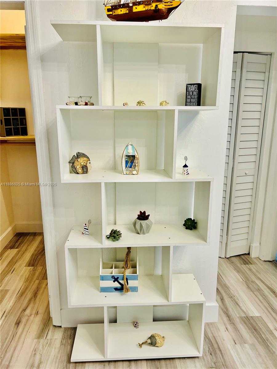 Small Image of 760 JEFFERSON AVE #6, Miami Beach Number 12