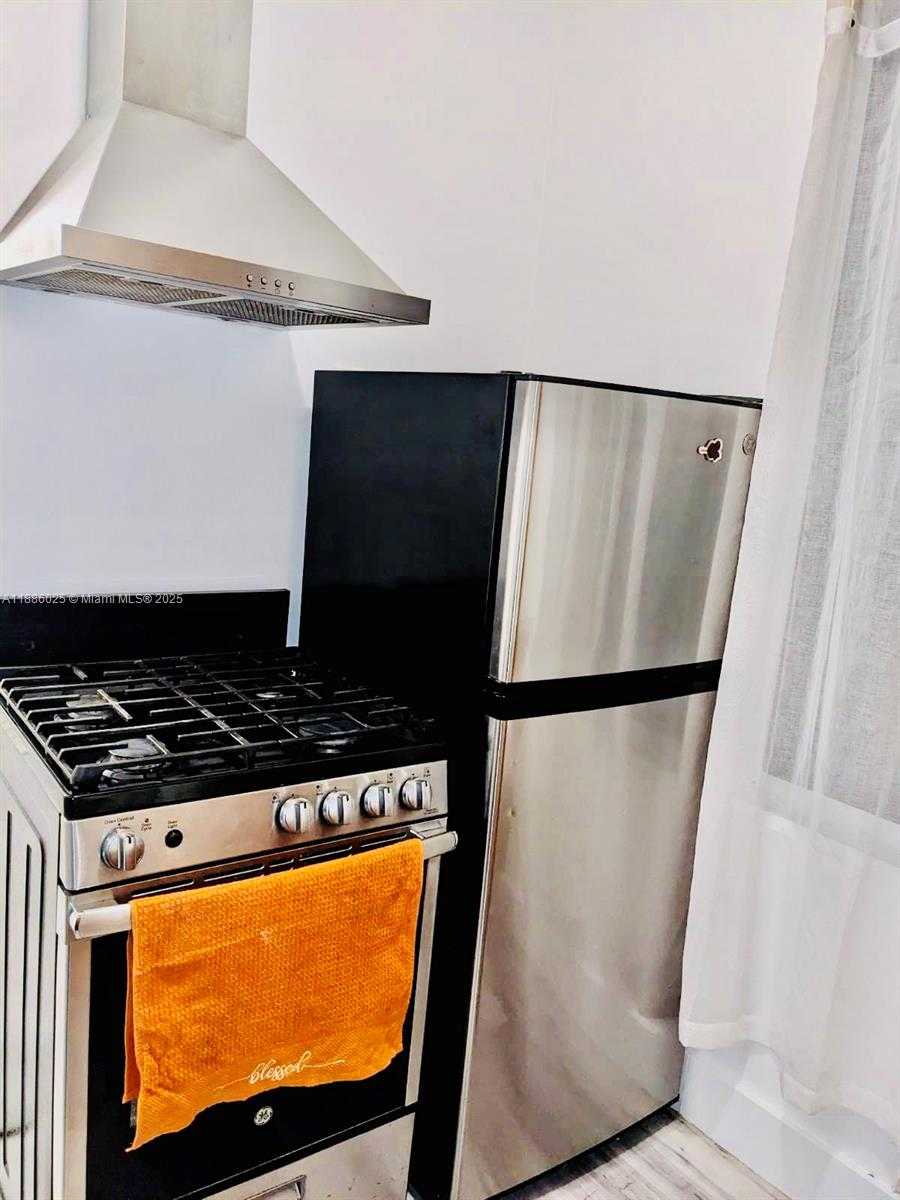 Small Image of 760 JEFFERSON AVE #6, Miami Beach Number 19