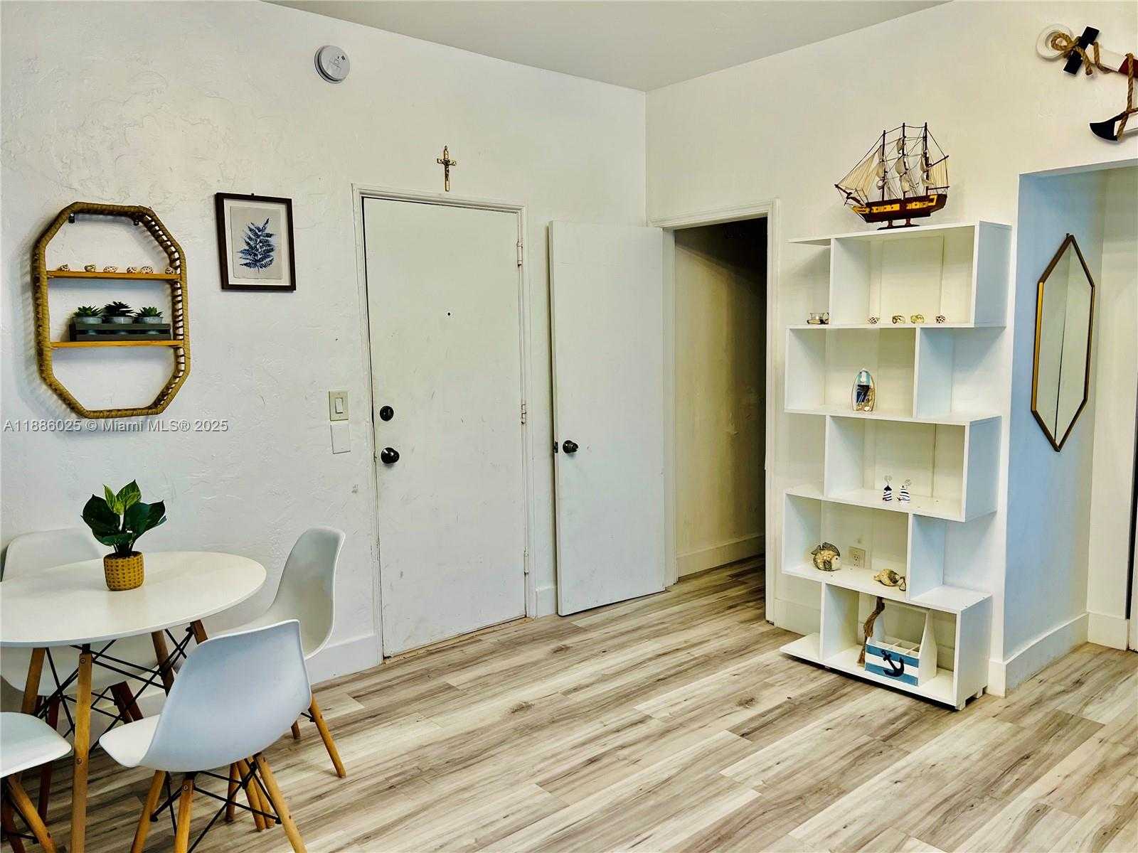 Small Image of 760 JEFFERSON AVE #6, Miami Beach Number 24