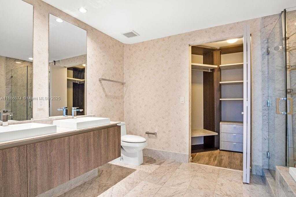 Small Image of 801 SOUTH MIAMI AVE #1805, Miami Number 21