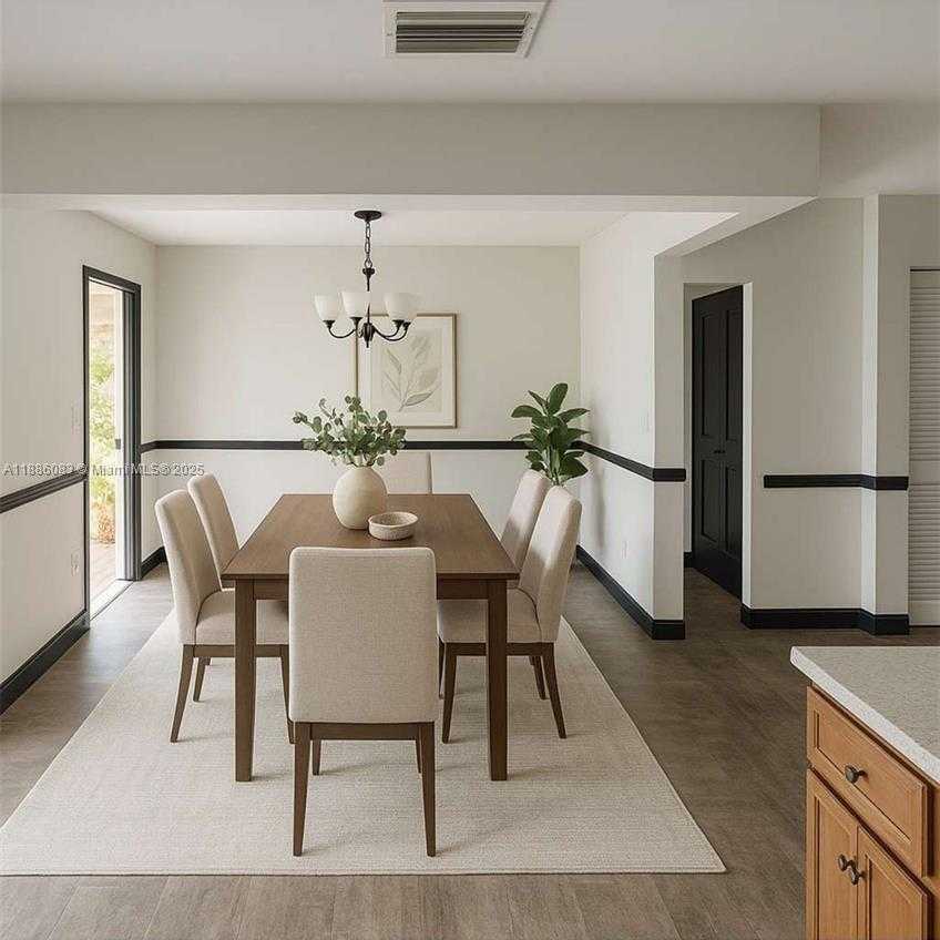 Small Image of 12447 GUILFORD WAY, Wellington Number 9