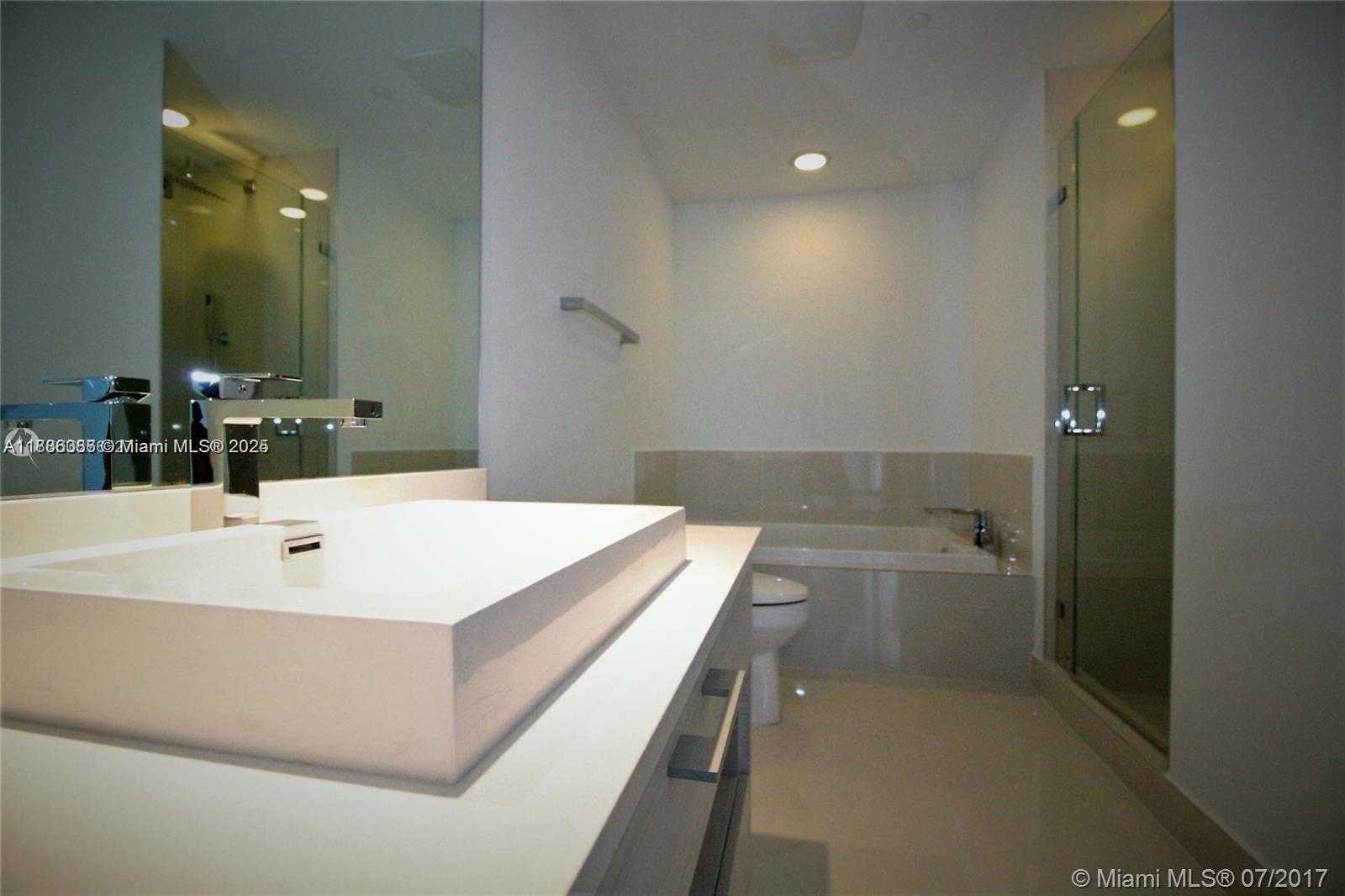 Small Image of 55 SOUTH WEST 9TH ST #1608, Miami Number 10