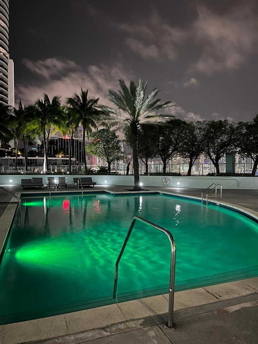 Small Image of 1900 NORTH BAYSHORE DR #2804, Miami Number 26