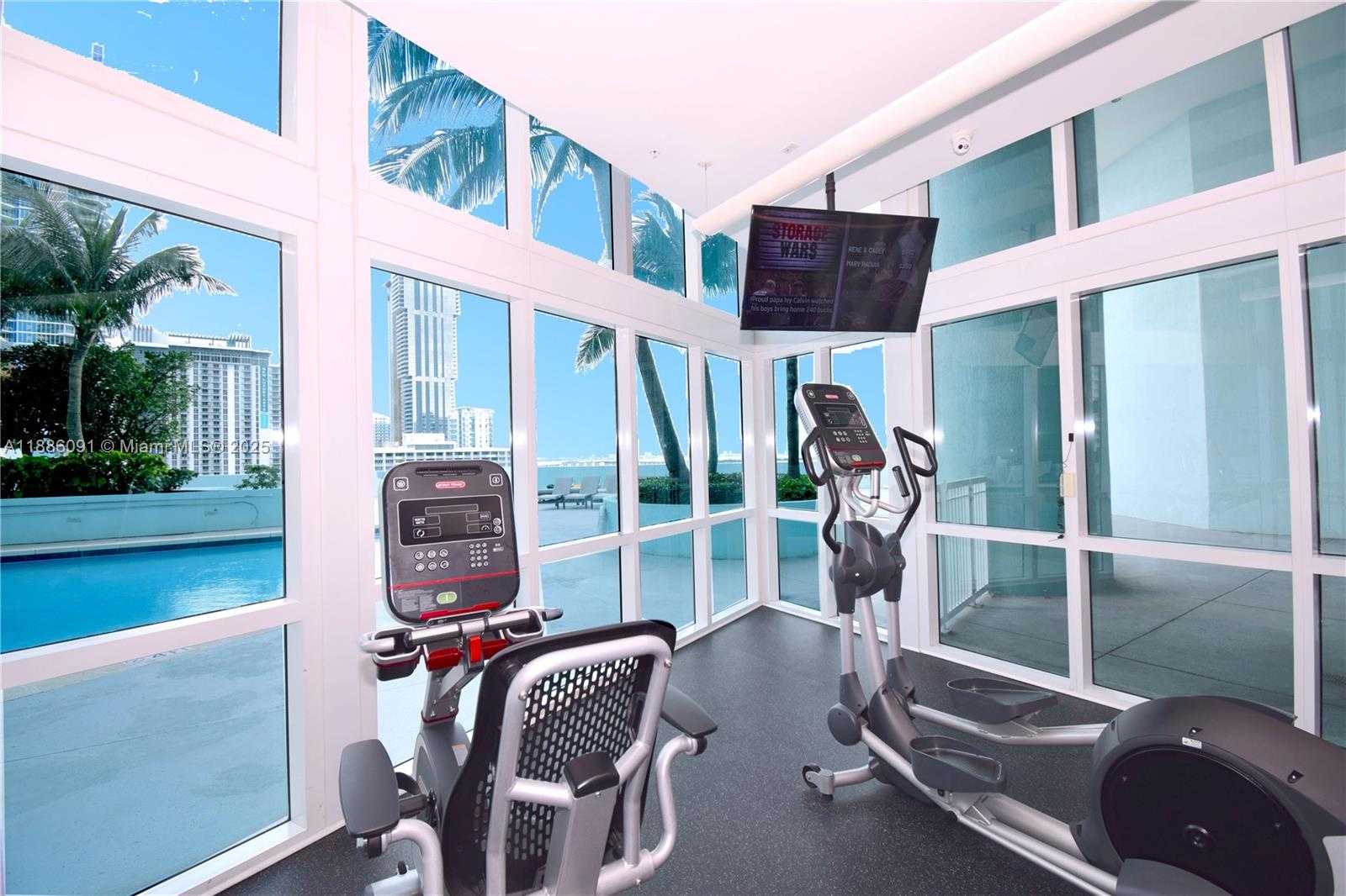 Small Image of 1900 NORTH BAYSHORE DR #2804, Miami Number 31