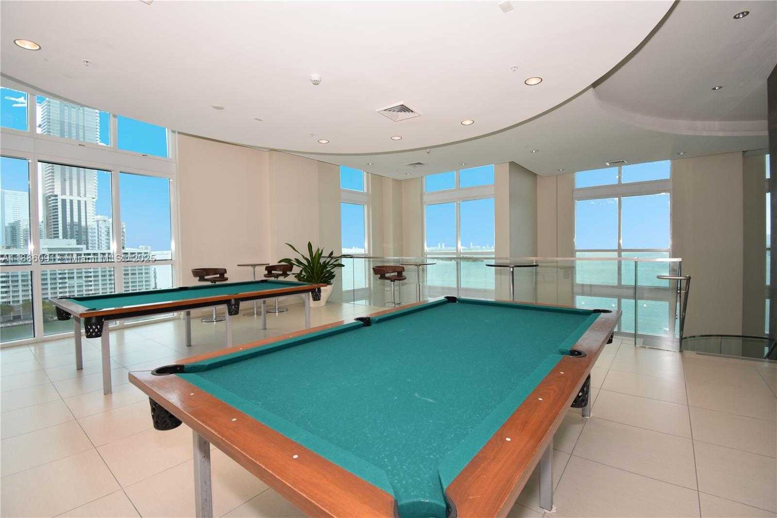 Small Image of 1900 NORTH BAYSHORE DR #2804, Miami Number 6