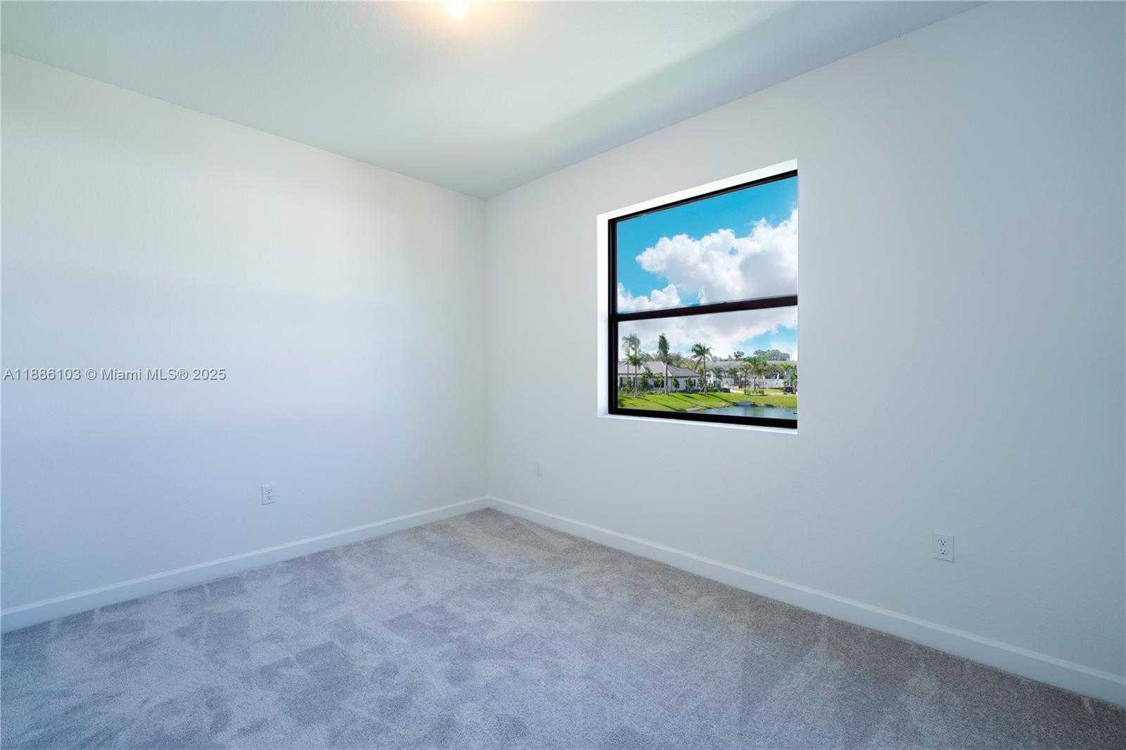Small Image of 4941 PEACOCK WAY #5838, Dania Beach Number 12