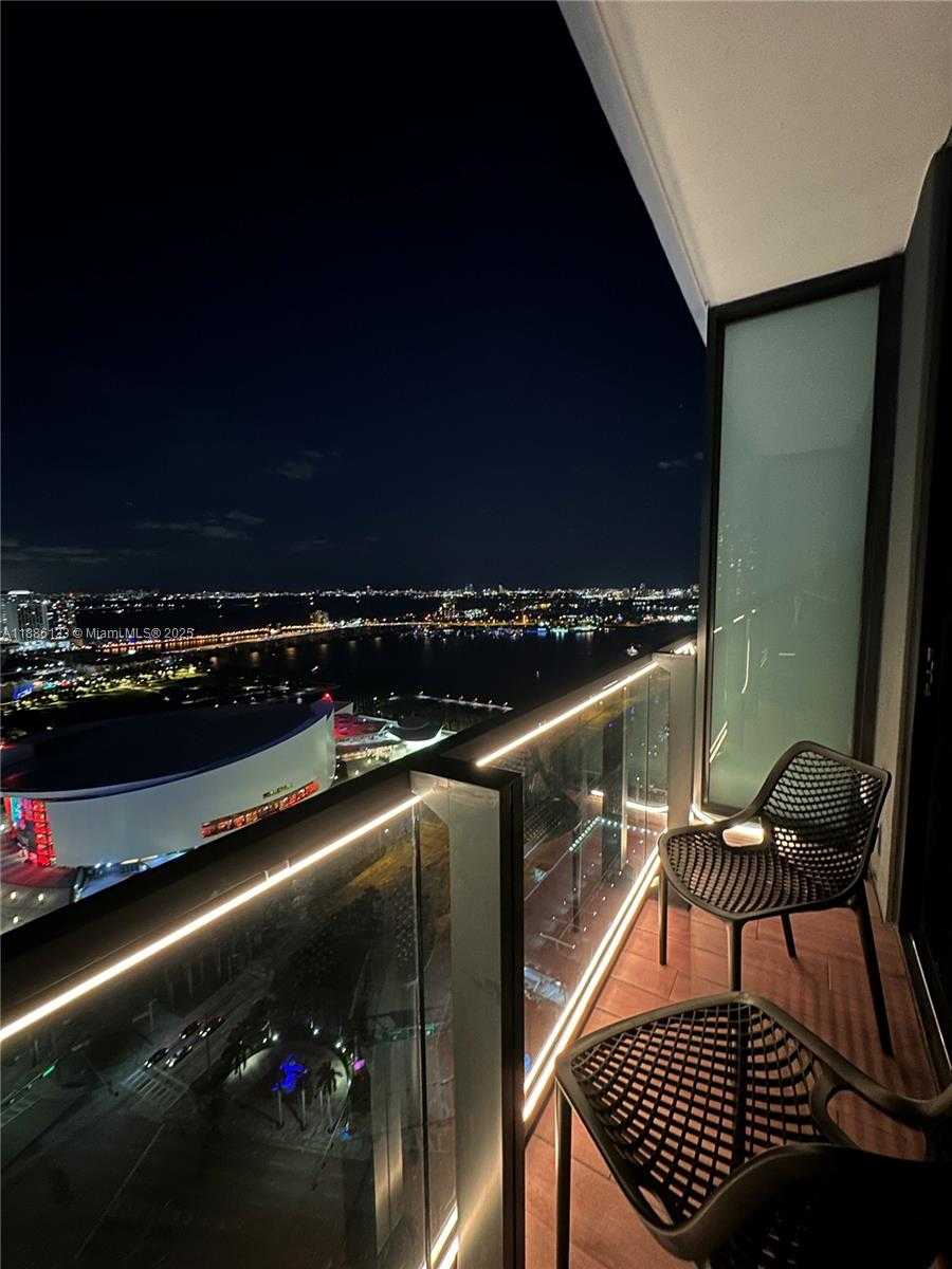 Small Image of 398 NORTH EAST 5TH ST #3008, Miami Number 13