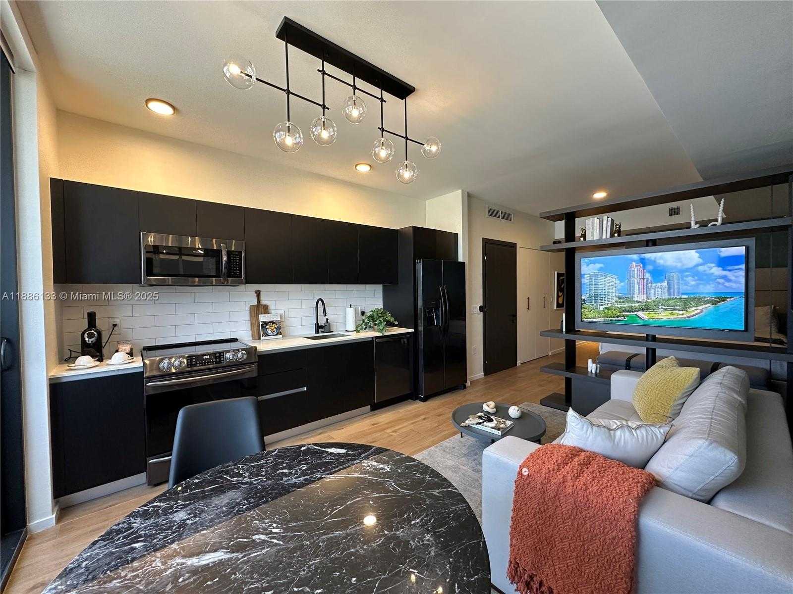 Small Image of 398 NORTH EAST 5TH ST #3008, Miami Number 4