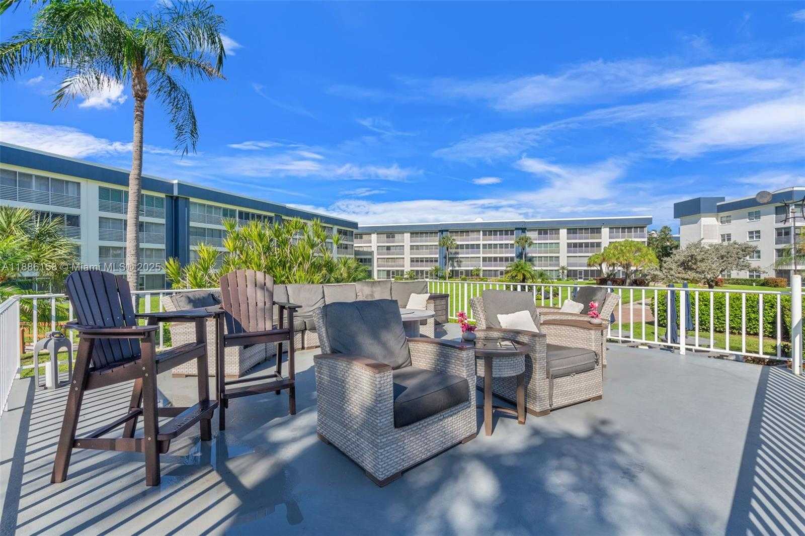 Small Image of Delray Beach Number 27