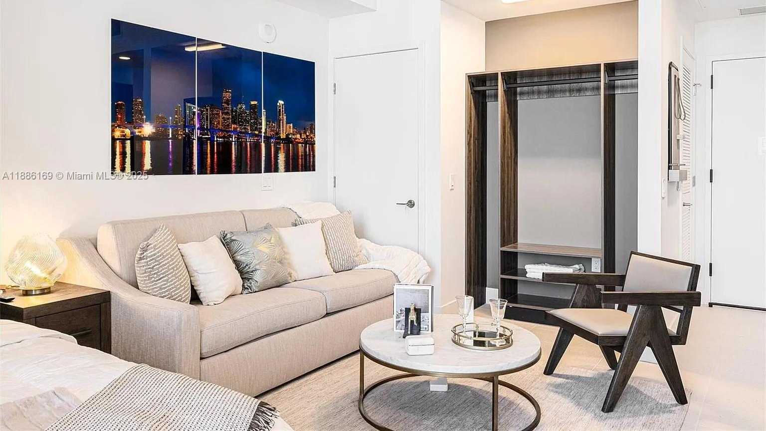 Small Image of 159 NORTH EAST 6TH ST #5106, Miami Number 5