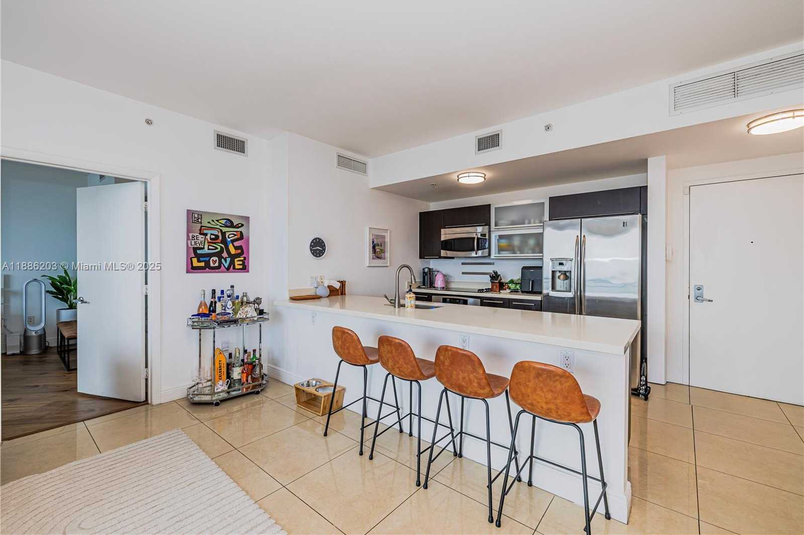 Small Image of 90 SOUTH WEST 3RD ST #3705, Miami Number 7