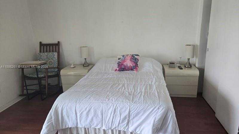 Small Image of 11 NORTH EAST 204TH ST #25, Miami Gardens Number 13