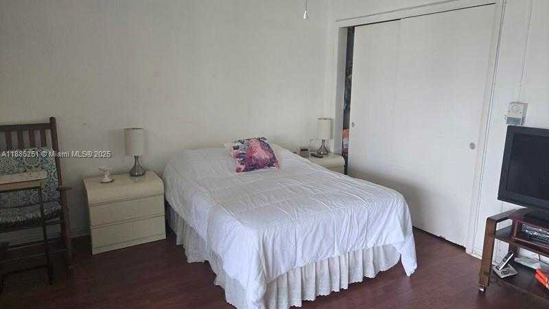 Small Image of 11 NORTH EAST 204TH ST #25, Miami Gardens Number 14