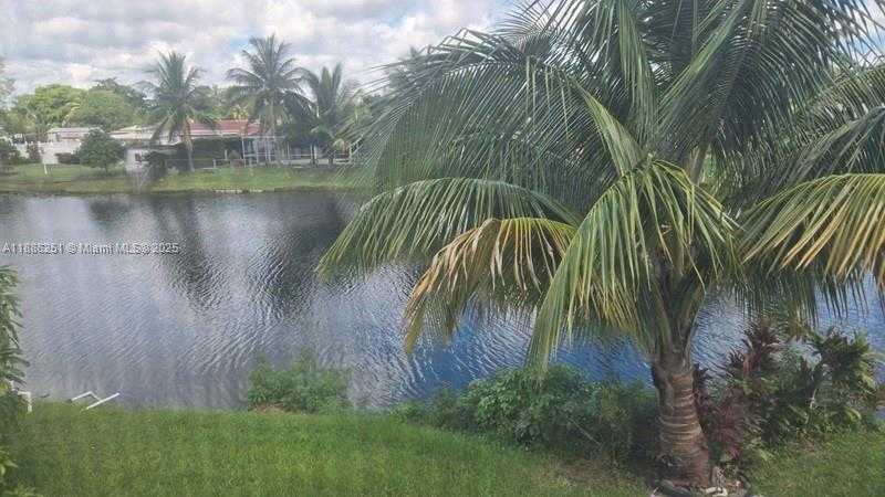 Small Image of 11 NORTH EAST 204TH ST #25, Miami Gardens Number 23
