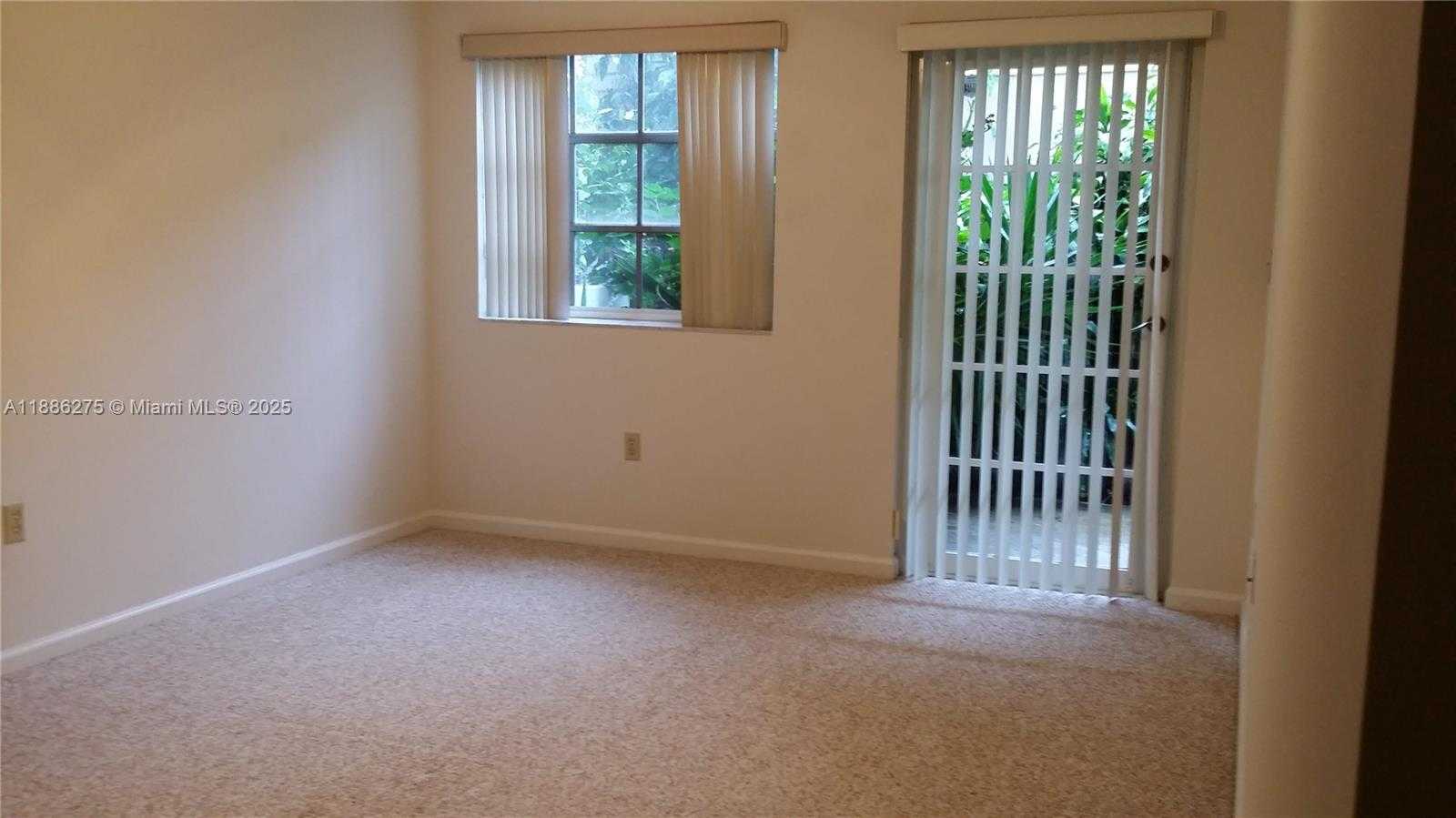 Small Image of 1280 SOUTH ALHAMBRA CIR #2117, Coral Gables Number 8