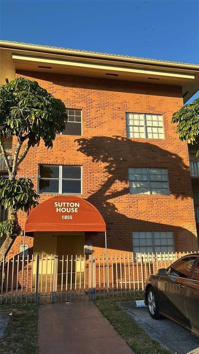 Small Image of 1885 NORTH EAST 121ST ST #21, North Miami Number 4