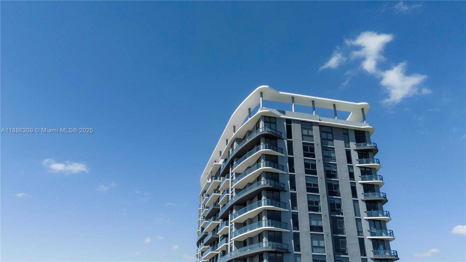 Small Image of 101 DIPLOMAT PKWY #306, Hallandale Beach Number 3