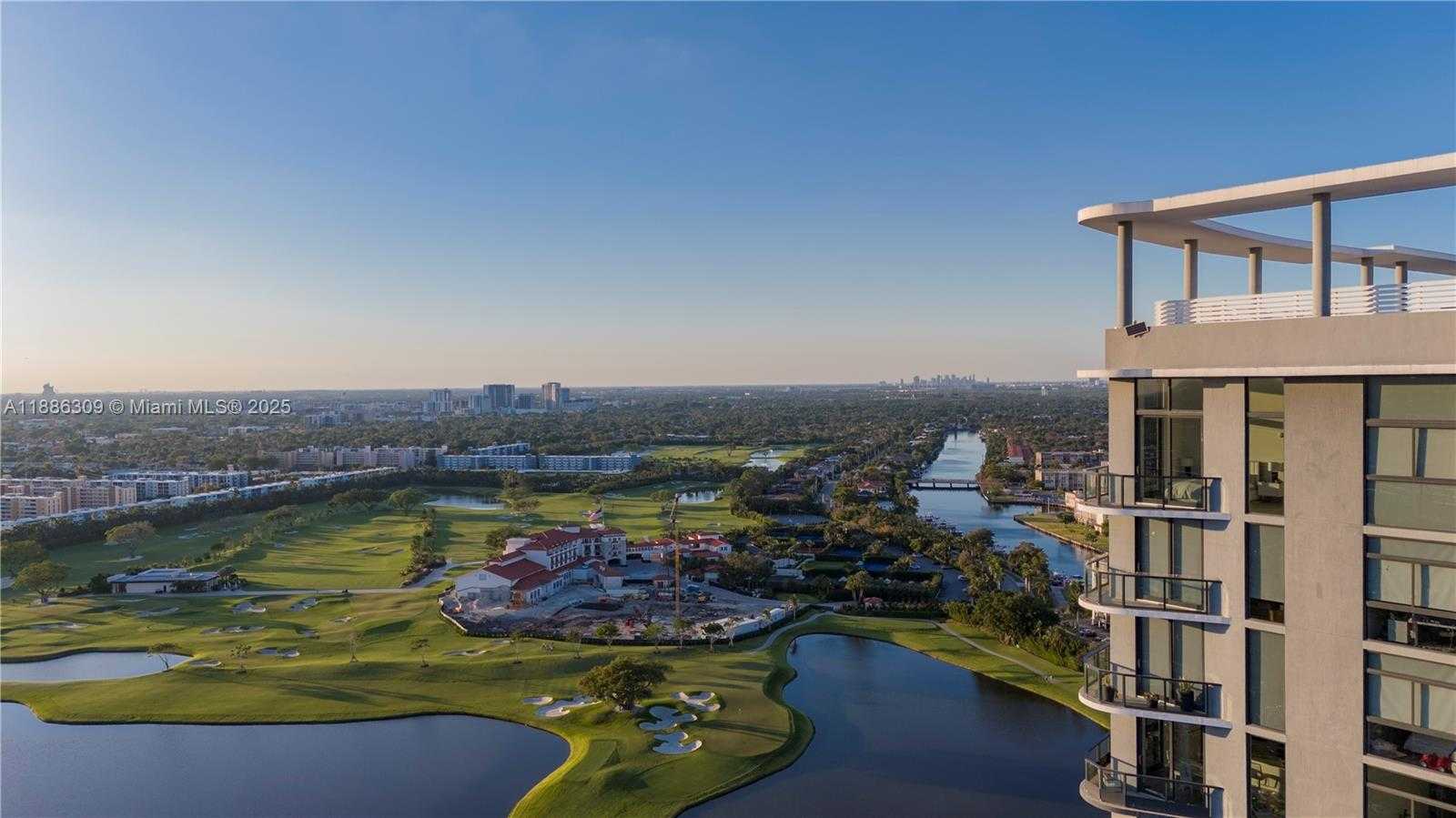 Small Image of 101 DIPLOMAT PKWY #306, Hallandale Beach Number 7