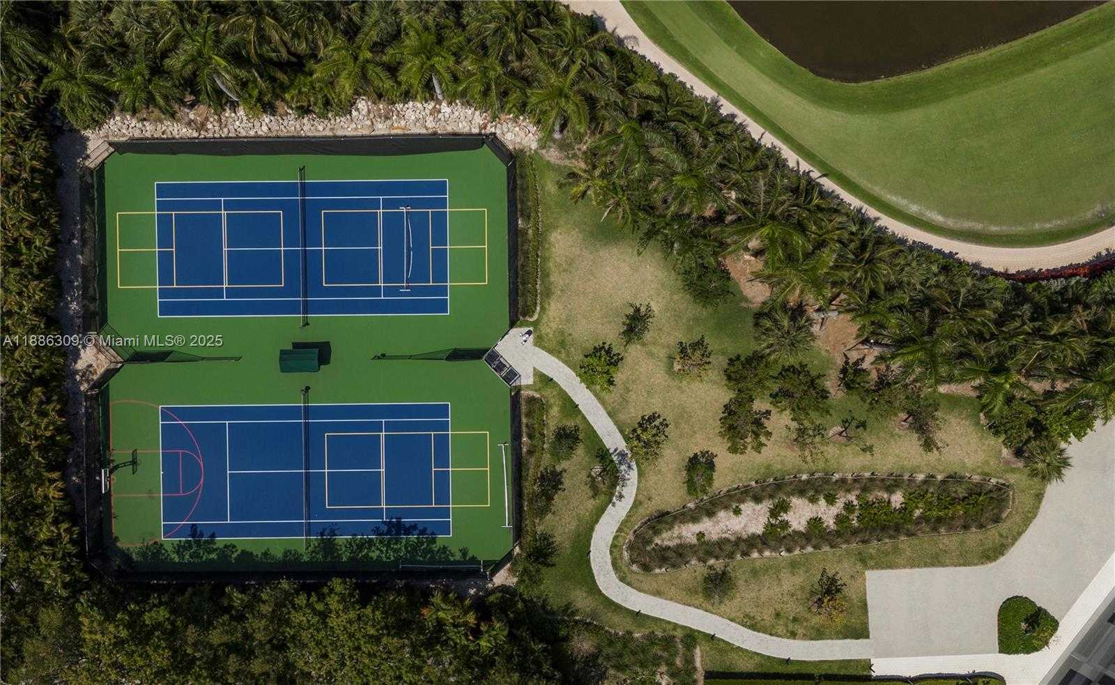 Small Image of 101 DIPLOMAT PKWY #306, Hallandale Beach Number 8