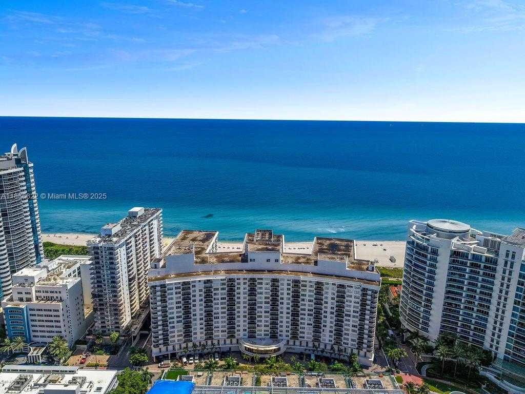 Small Image of 6039 COLLINS AVE #1126, Miami Beach Number 20