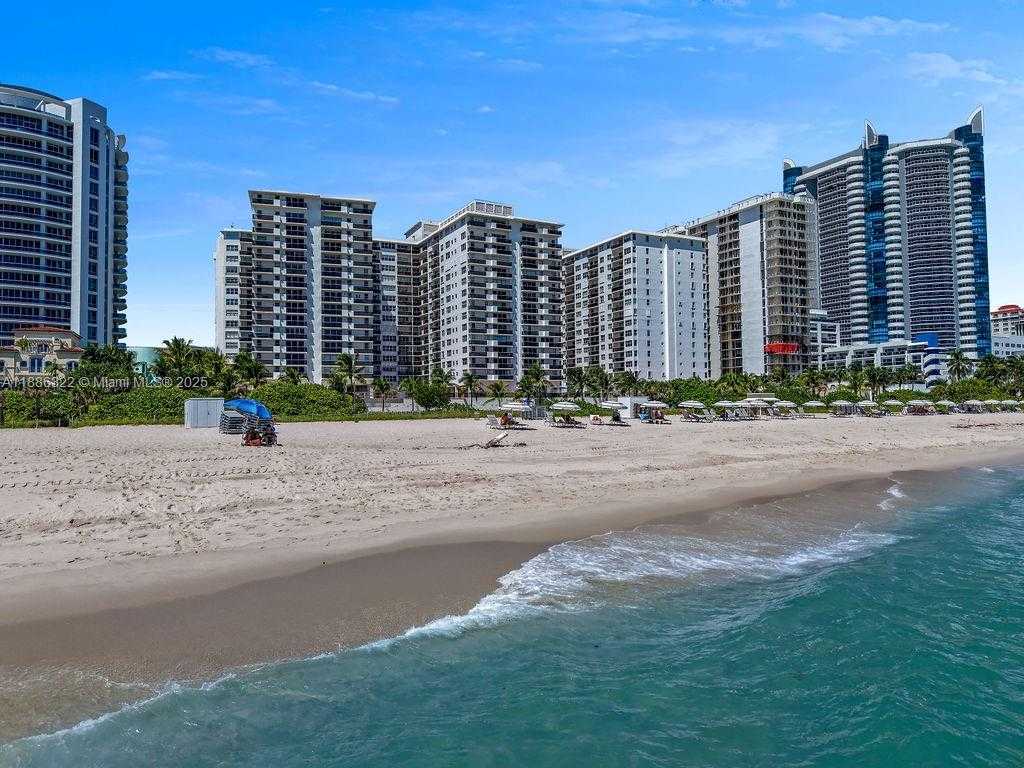Small Image of 6039 COLLINS AVE #1126, Miami Beach Number 35