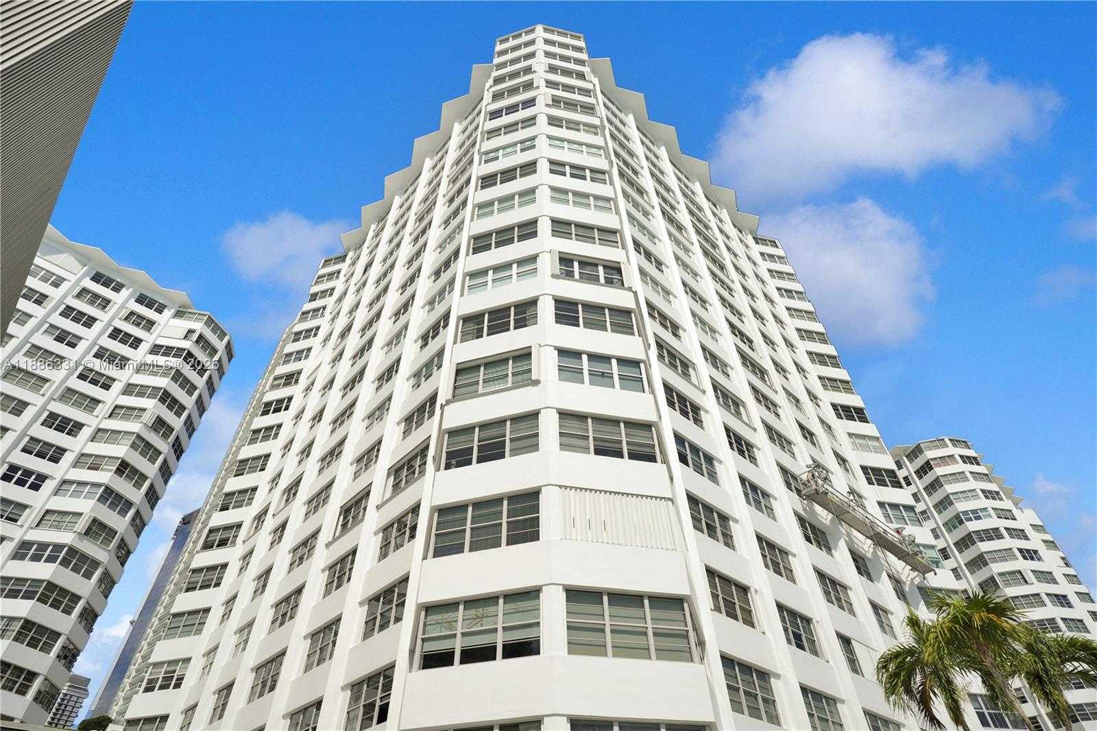 Small Image of 905 BRICKELL BAY DR #1121, Miami Number 16