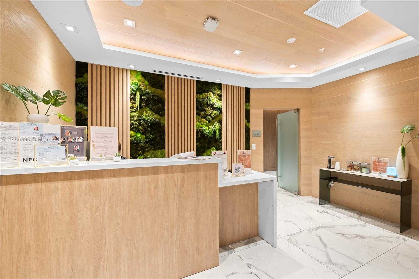 Small Image of 90 SOUTH WEST 3RD ST #3305, Miami Number 32