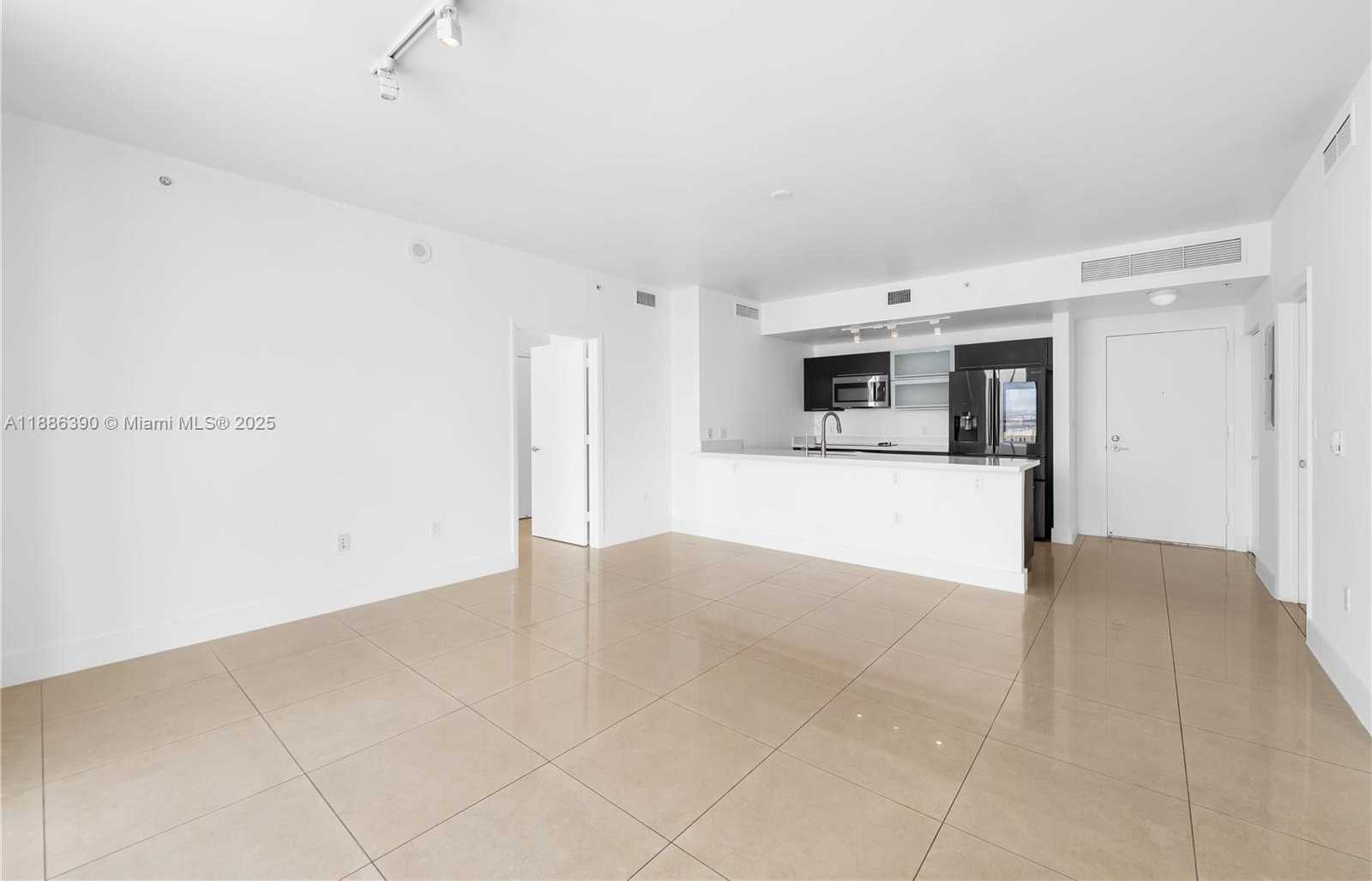 Small Image of 90 SOUTH WEST 3RD ST #3305, Miami Number 6