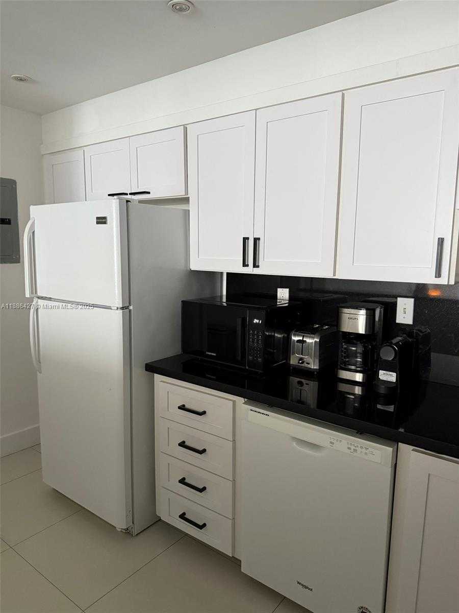 Small Image of 19370 COLLINS AVE #904, Sunny Isles Beach Number 8