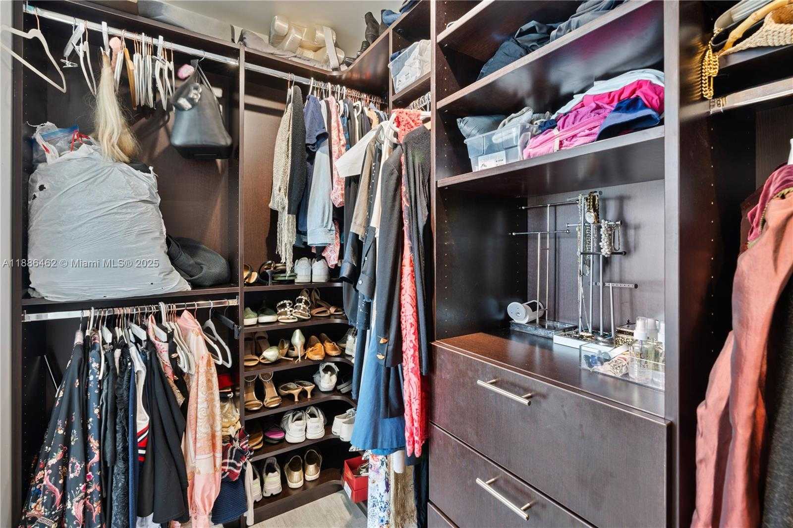 Small Image of 1080 BRICKELL AVE #2606, Miami Number 25