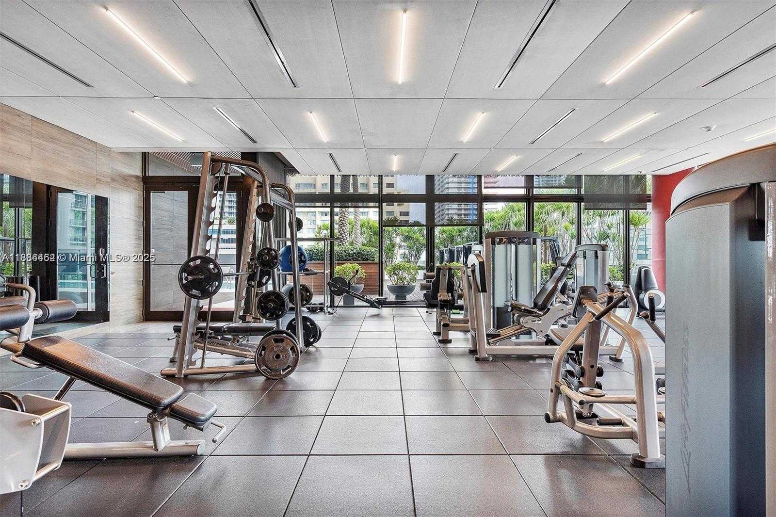 Small Image of 1080 BRICKELL AVE #2606, Miami Number 32
