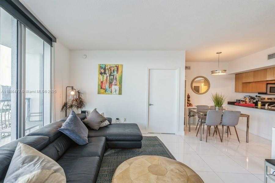 Small Image of 1750 NORTH BAYSHORE DR #4802, Miami Number 8