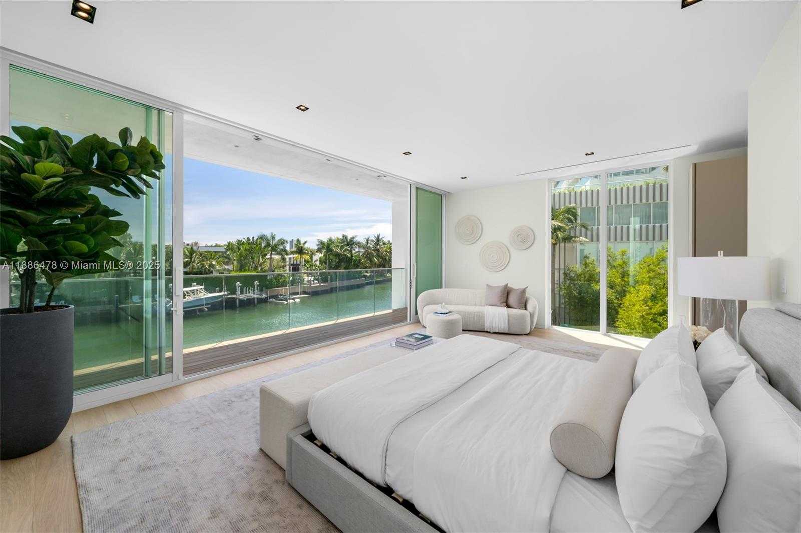 Small Image of 1011 WEST 48TH ST #8, Miami Beach Number 19