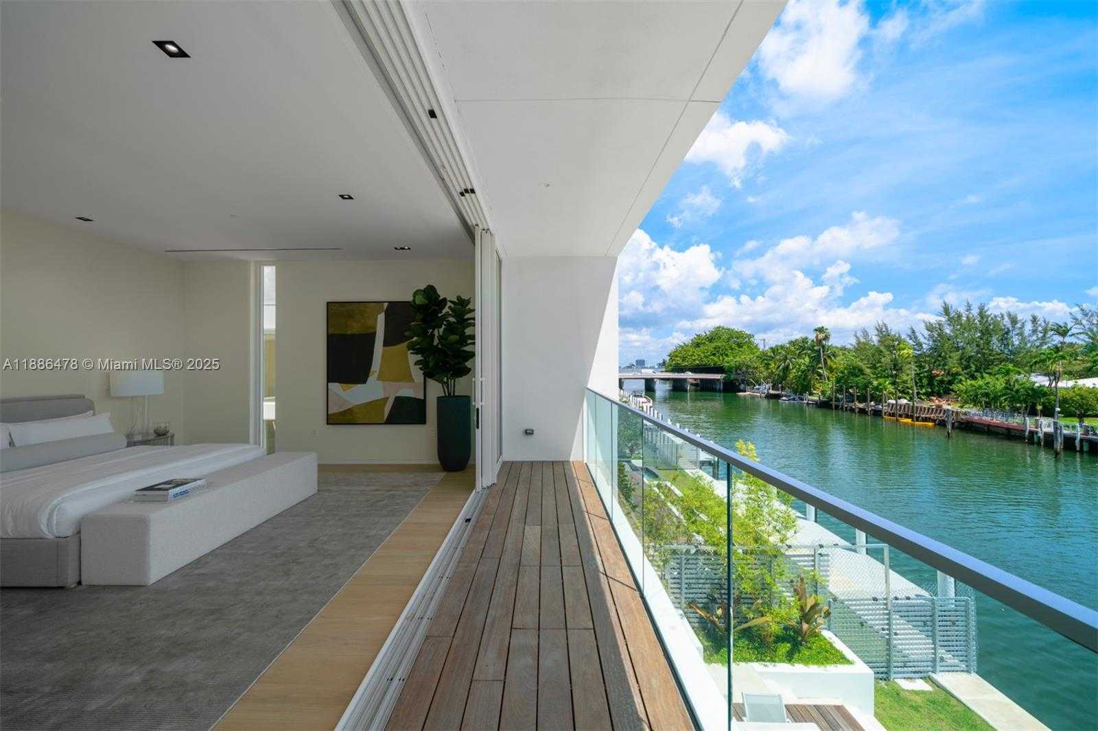 Small Image of 1011 WEST 48TH ST #8, Miami Beach Number 23
