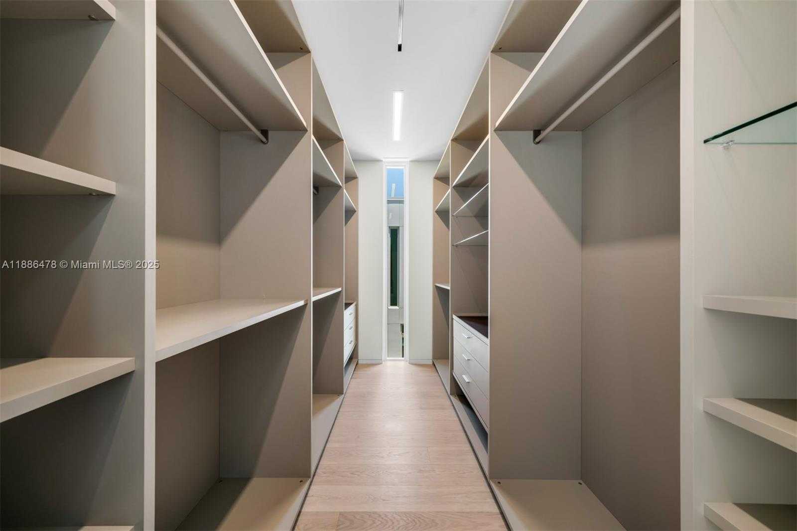 Small Image of 1011 WEST 48TH ST #8, Miami Beach Number 26