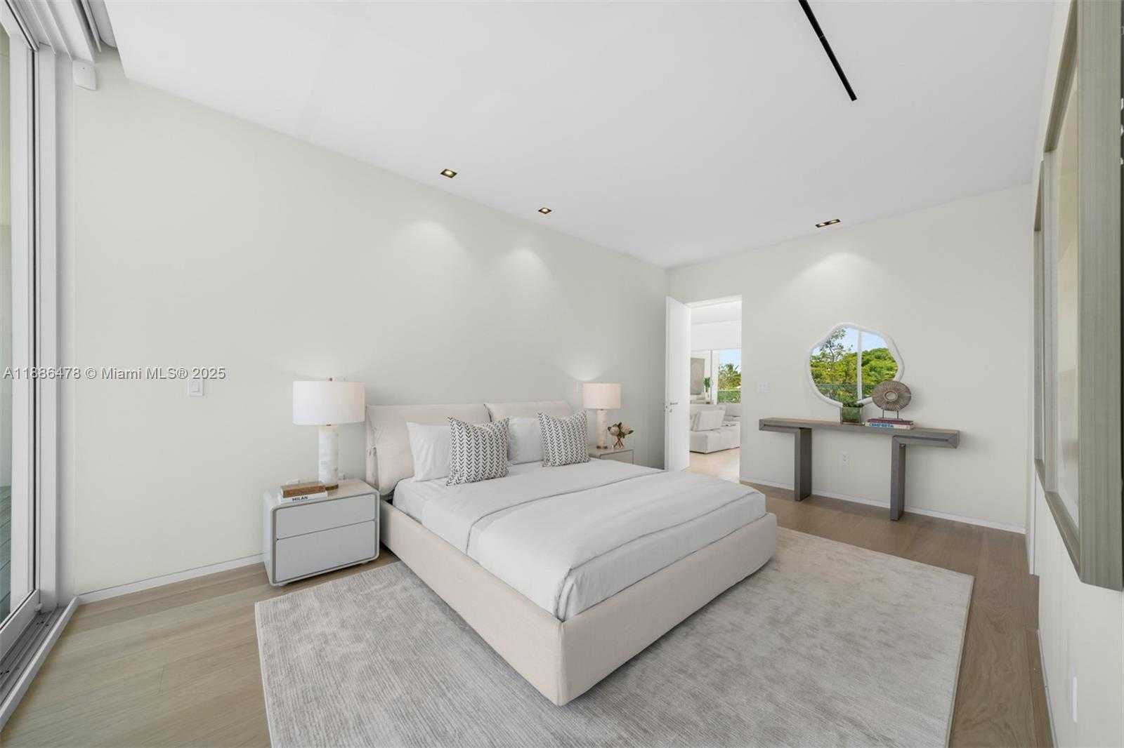 Small Image of 1011 WEST 48TH ST #8, Miami Beach Number 32