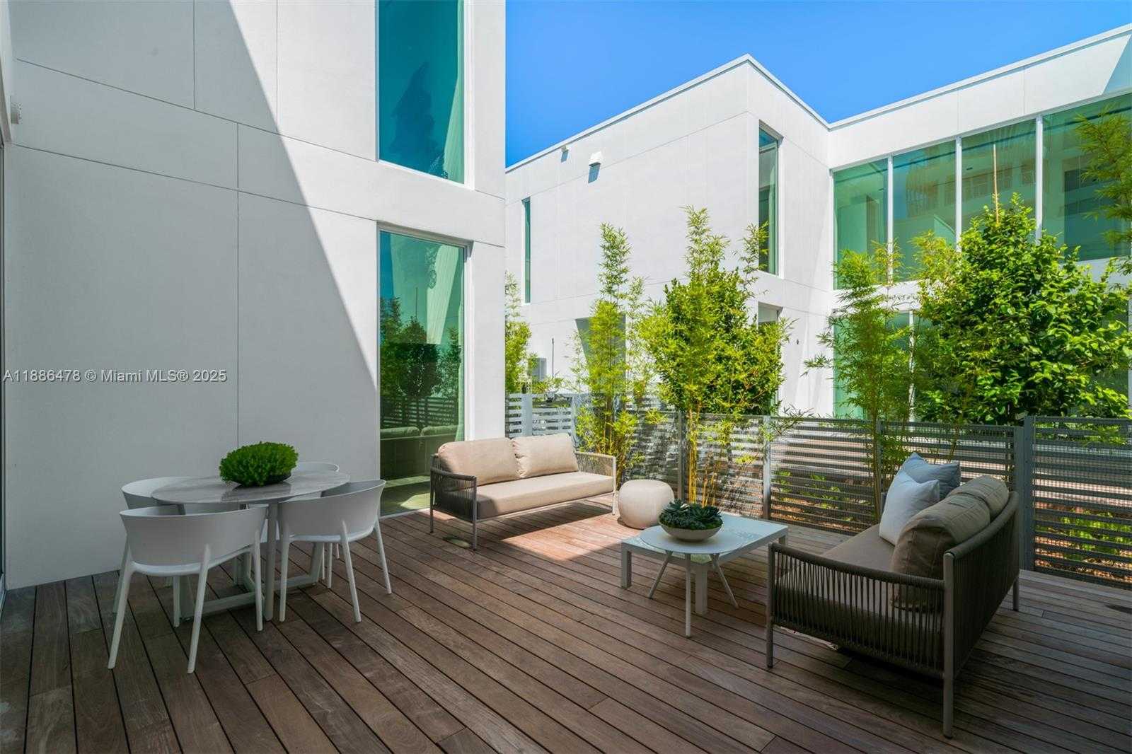 Small Image of 1011 WEST 48TH ST #8, Miami Beach Number 41