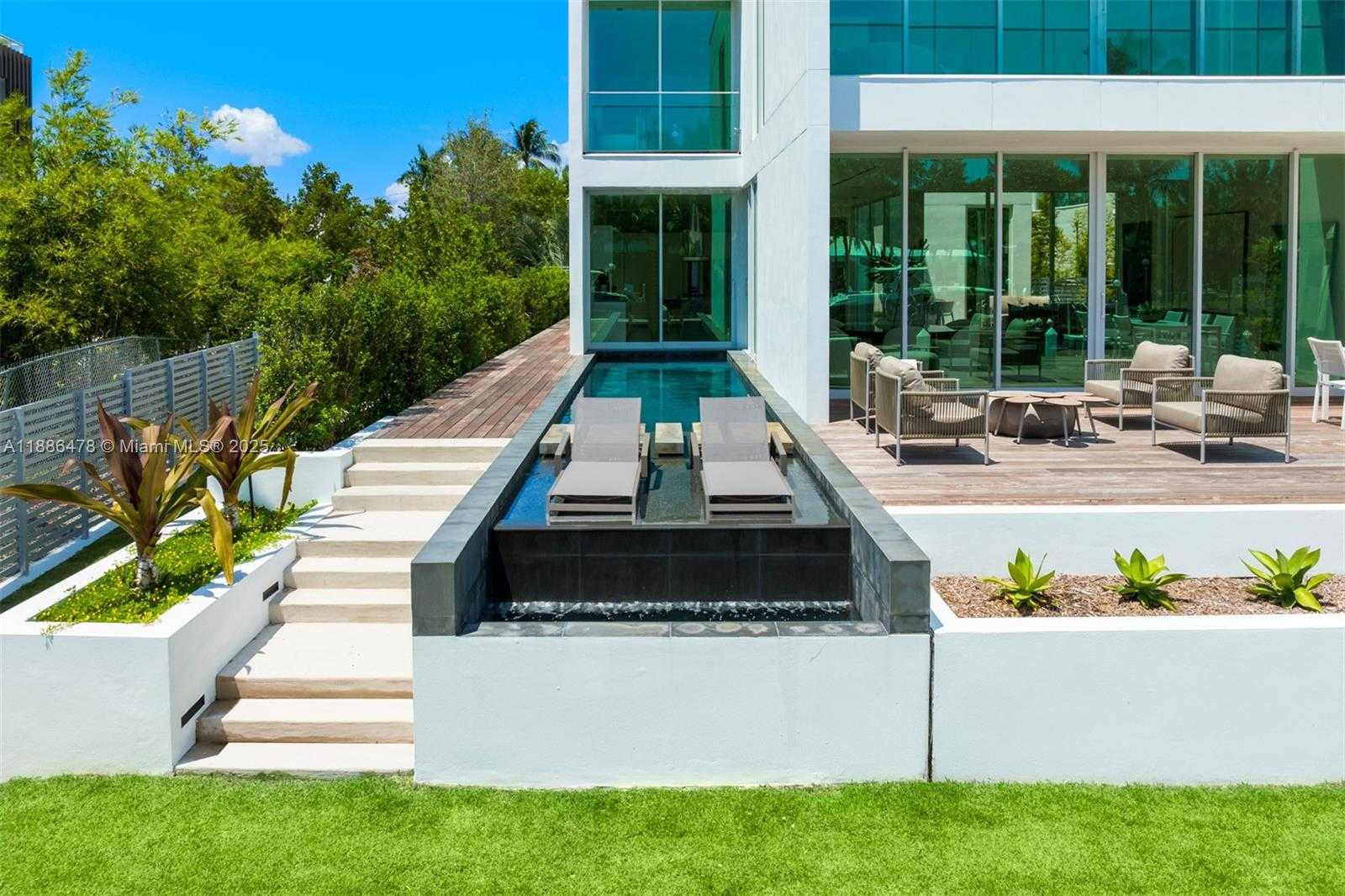 Small Image of 1011 WEST 48TH ST #8, Miami Beach Number 46