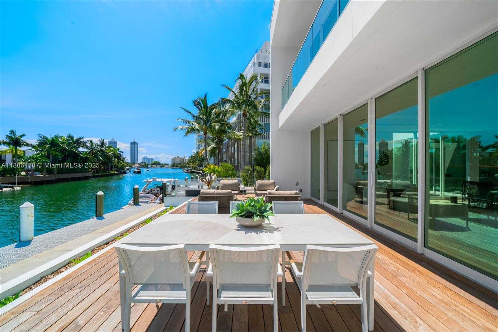 Small Image of 1011 WEST 48TH ST #8, Miami Beach Number 47